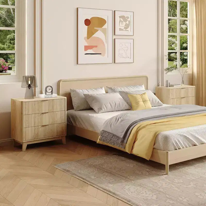 Comodino scanalato con cassettiera a 3 cassetti, comodino contenitore moderno, tavolino da letto da 68 cm di larghezza con maniglia in metallo, rovere naturale