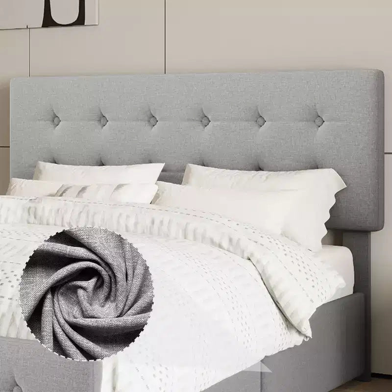 Struttura letto con 4 cassetti contenitore e testiera regolabile, piattaforma imbottita in similpelle, trapuntata con bottoni, robuste doghe in legno, non è necessario il sommier a molle