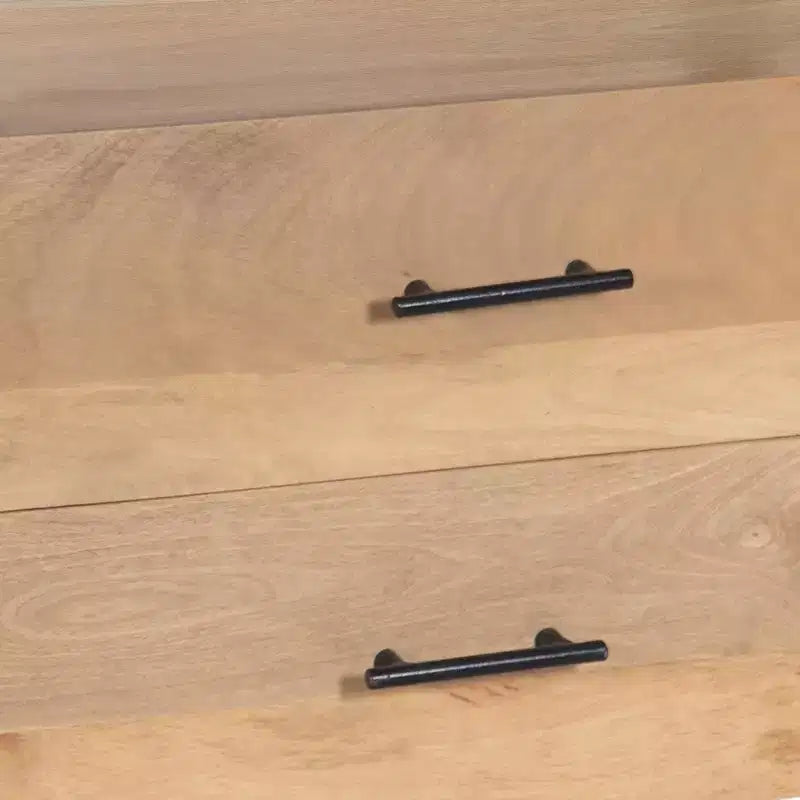 Tavolino da Comodino Royal Hampton Geti da 29 pollici, 2 Cassetti, Ripiano Aperto, Legno di Mango Bianco Rovere Naturale Lavorato a Mano
