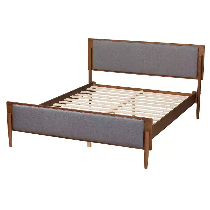Letto a piattaforma King Powers in tessuto e legno: design di metà secolo, imbottito in schiuma, non richiede rete a molle