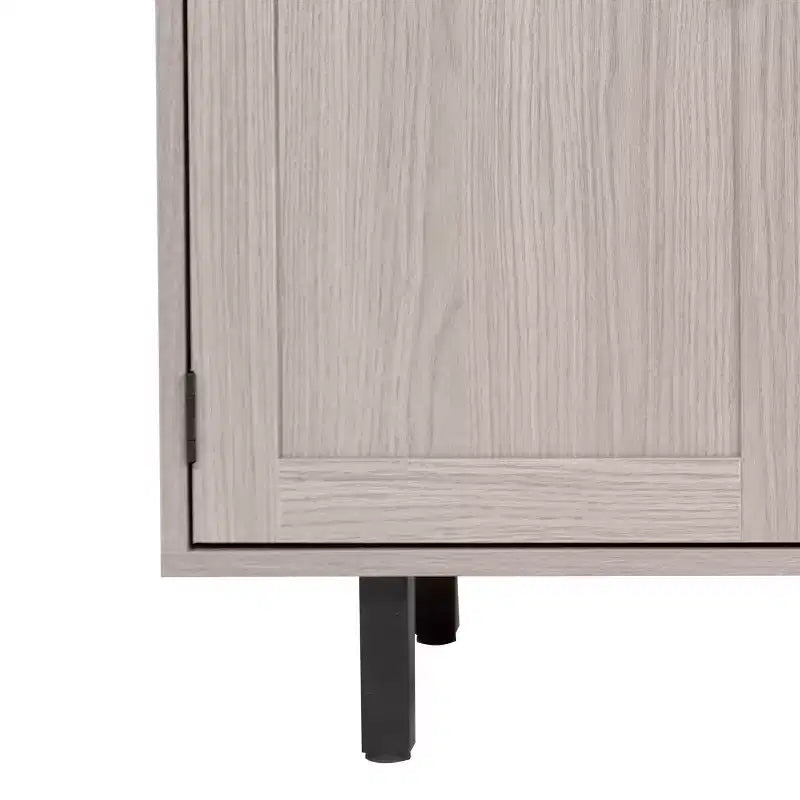Mobile bar e credenza Elmont Classic con armadietto ad anta singola stile shaker con portabicchieri sospeso e ripiani aperti per bottiglie