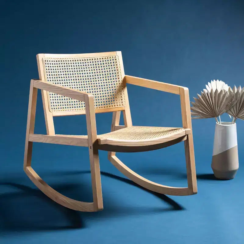 Sedia a Dondolo in Rattan Perth