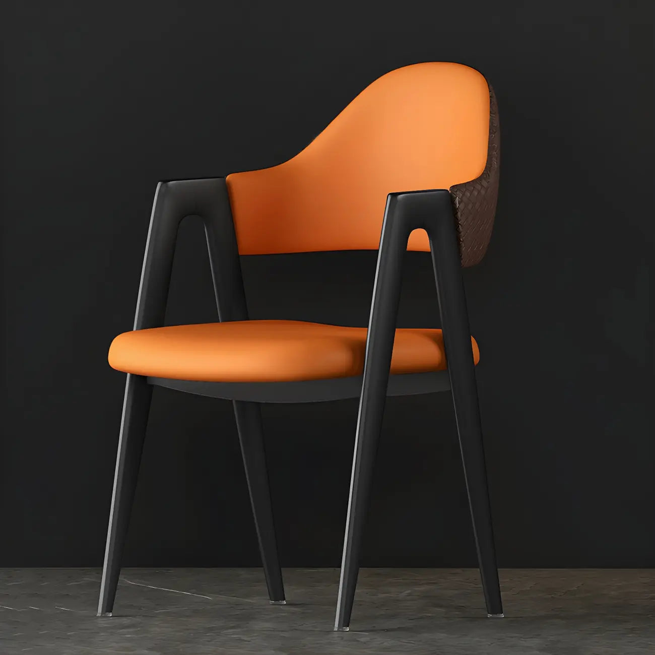 Silla de comedor con reposabrazos de cuero moderna curvada de respaldo abierto
